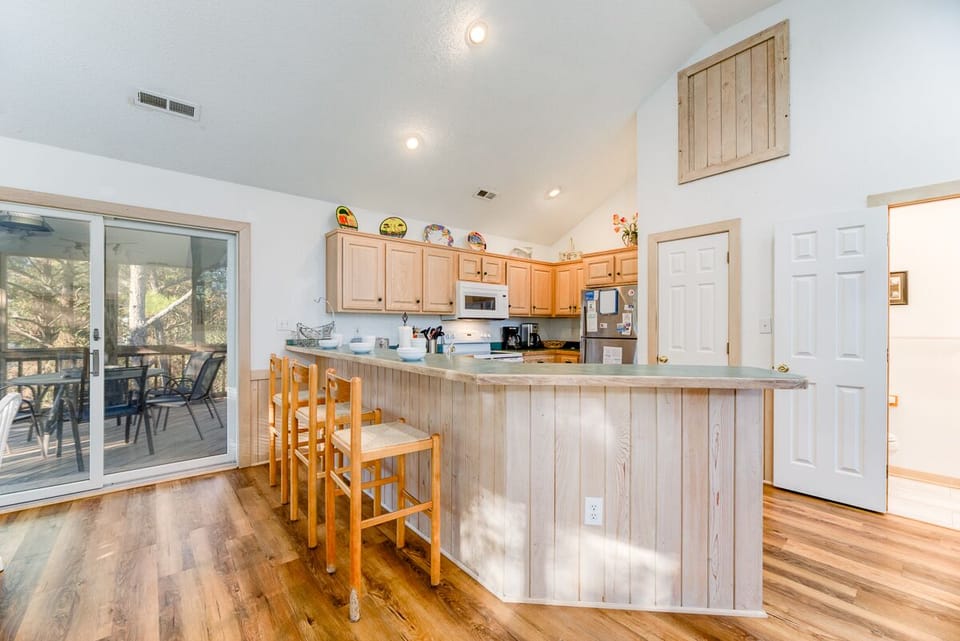Top Level Kitchen