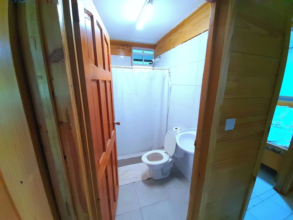 Pinard's Mountain Resort - Cottage 10 Cabin in Dominica