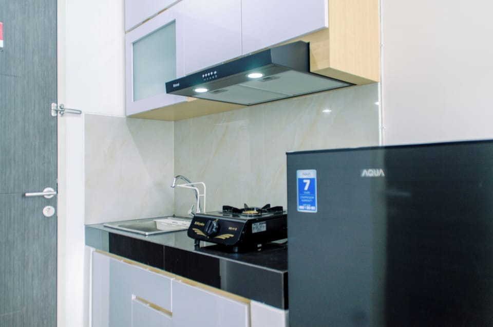 Studio | Private kitchen | Fridge, stovetop, electric kettle, rice cooker