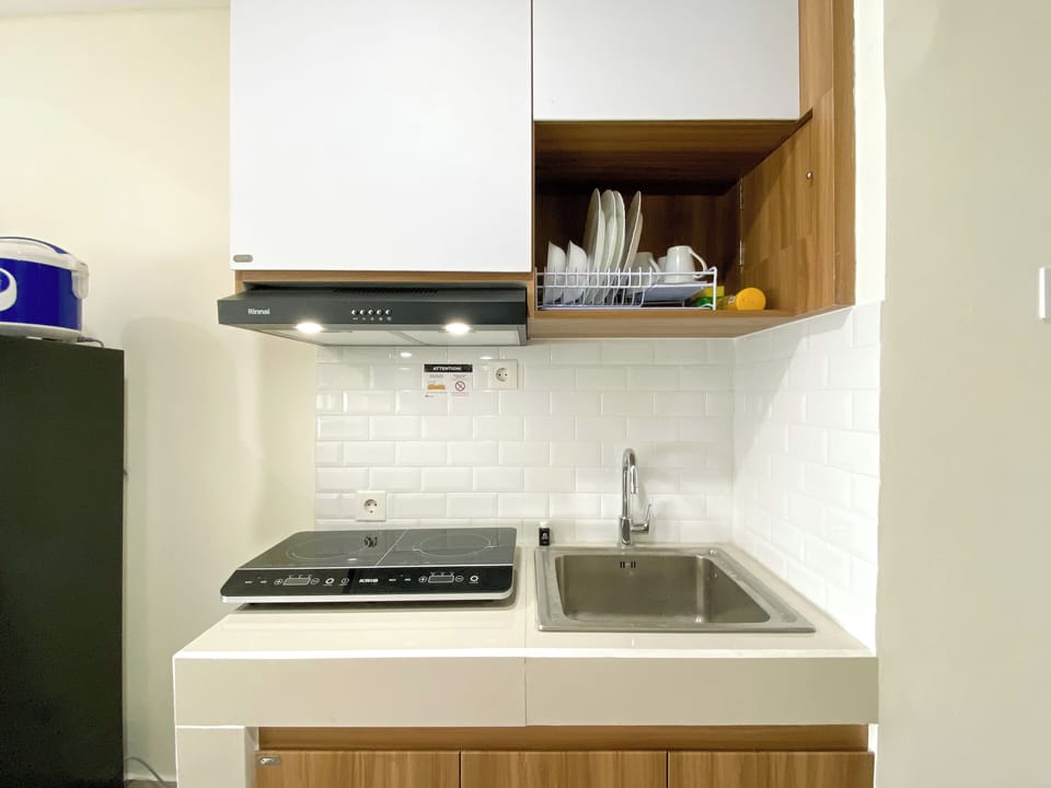 Studio | Private kitchen | Fridge, stovetop, rice cooker