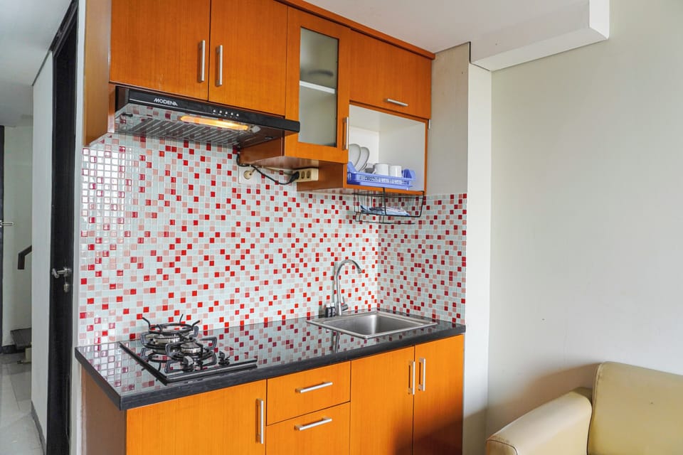 Studio | Private kitchen | Fridge, stovetop, rice cooker