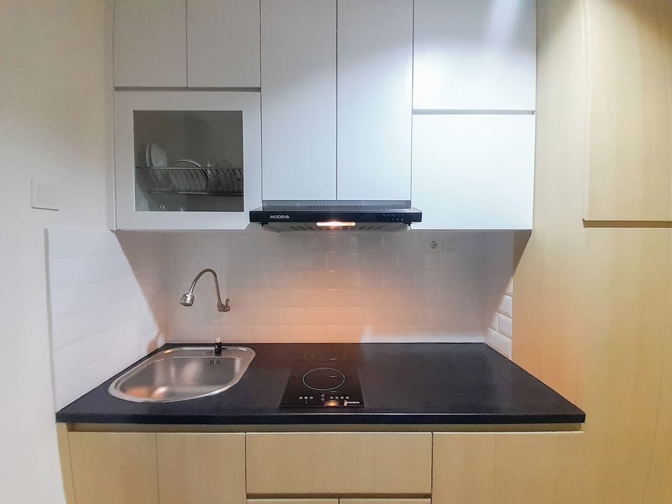 Studio | Private kitchen | Fridge, stovetop, rice cooker