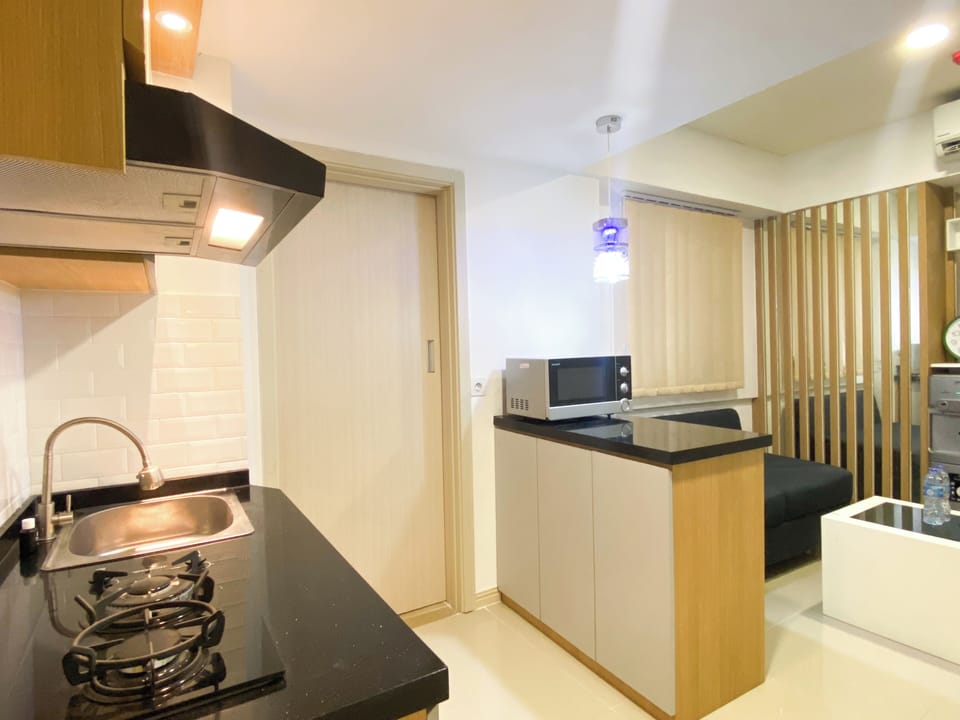 Apartment | Private kitchen | Fridge, stovetop, rice cooker
