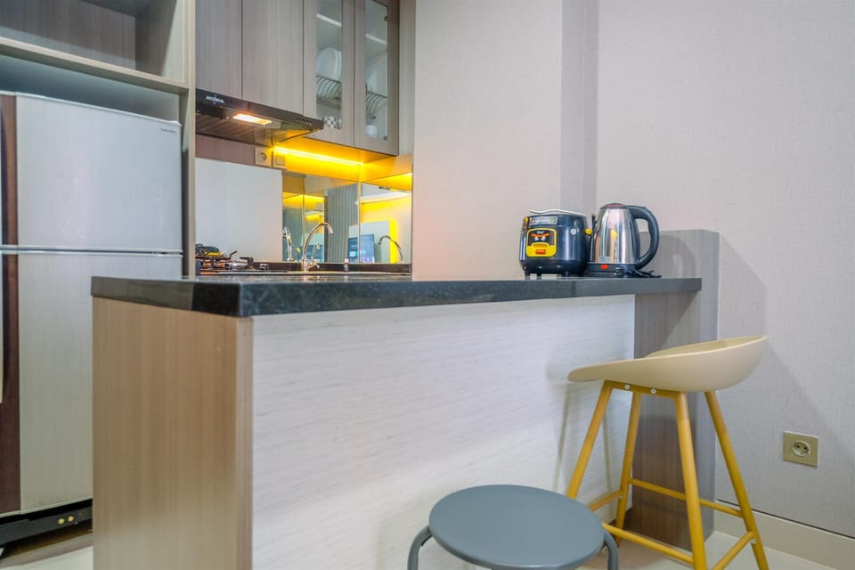 Apartment | Private kitchen | Fridge, stovetop, rice cooker