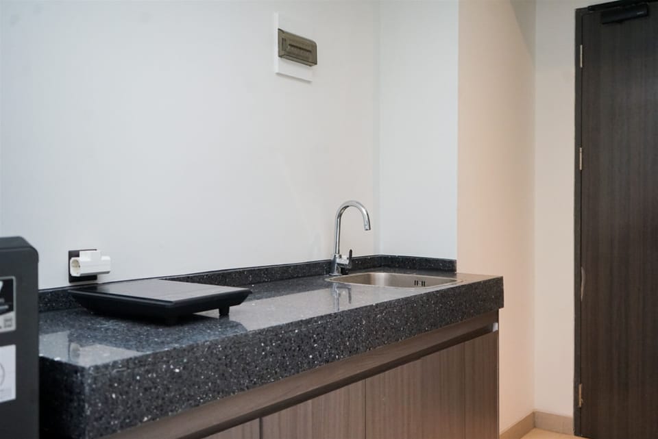 Studio | Private kitchen | Fridge, stovetop, rice cooker
