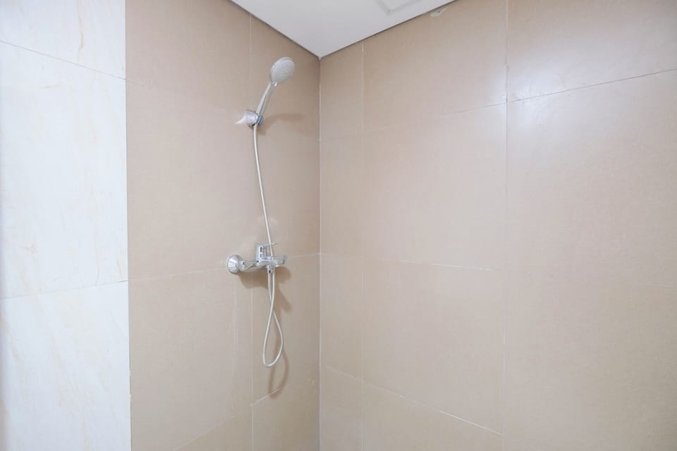 Modern Look And Homey Studio Tamansari Bintaro Mansion Apartment Apartment in Indonesia