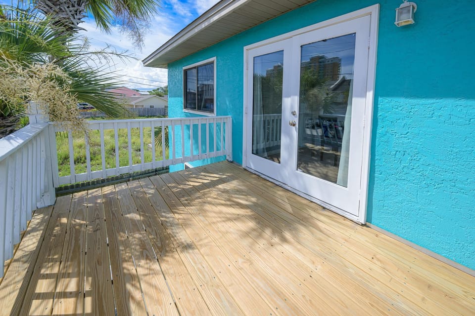 Large balcony just off the primary bedroom!