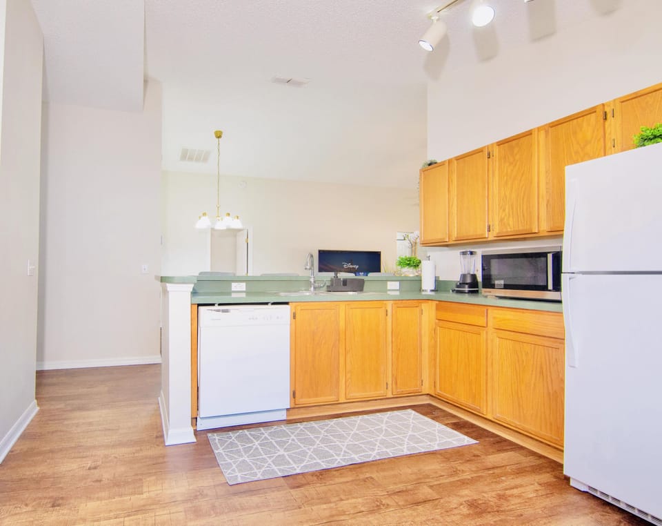 17413SILVERCREEK-KITCHEN2