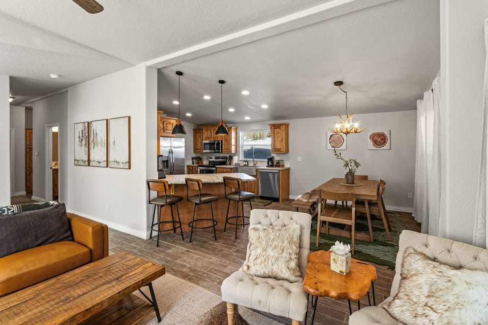 House | Living area | 53-inch Smart TV with digital channels, Netflix, streaming services