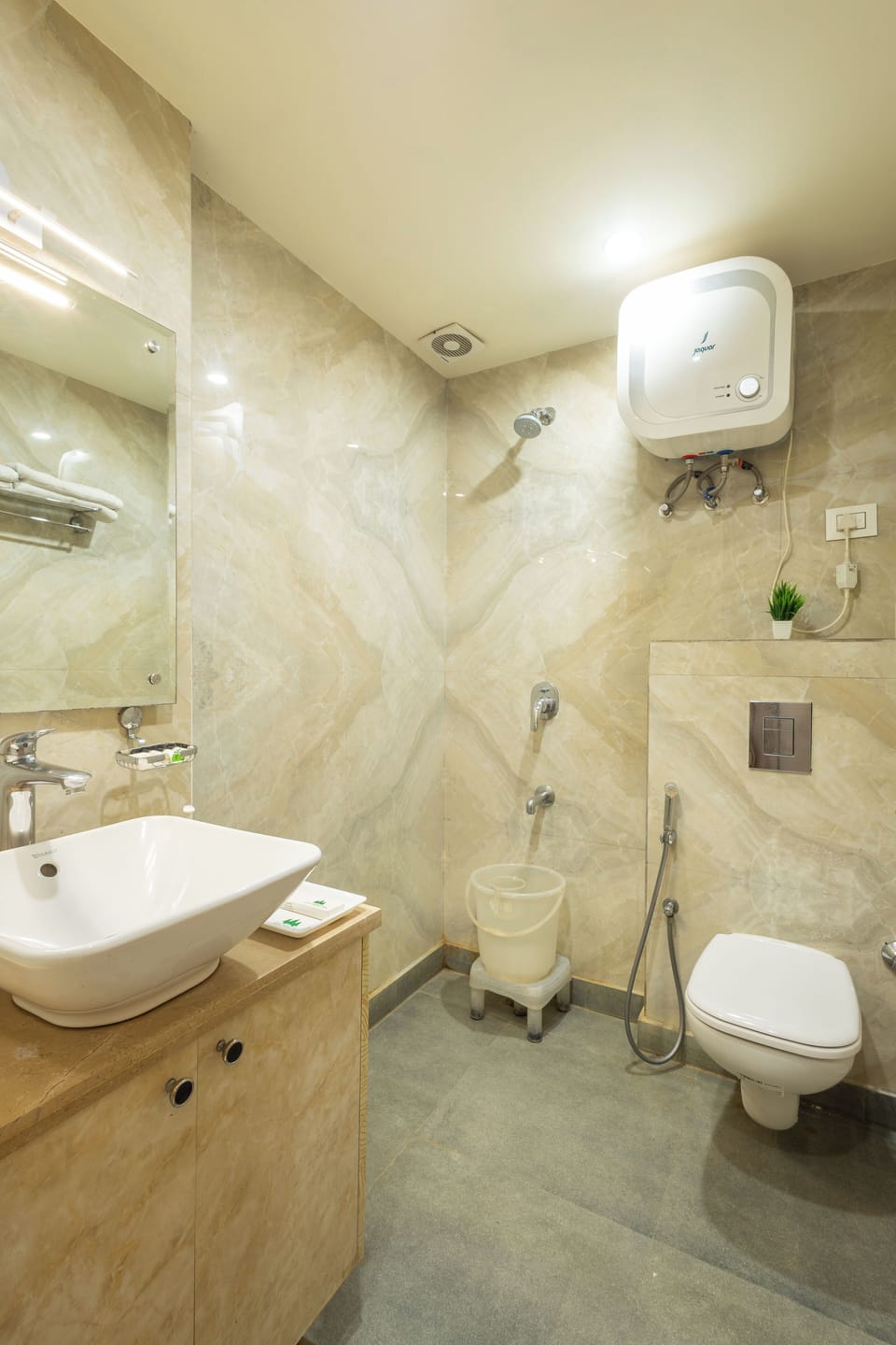 Shower, free toiletries, hair dryer, slippers