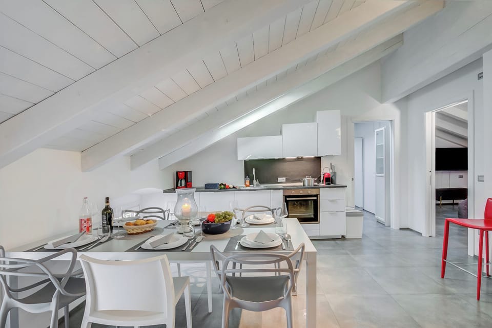 Kitchen and dining area
