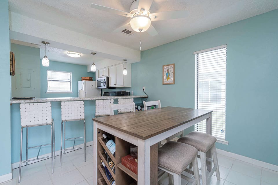 Townhome, Multiple Beds, Patio, Garden View (Rum Runner's Retreat) | Dining