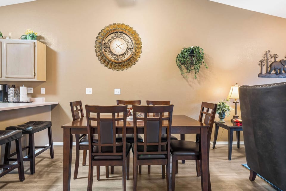 Condo, Multiple Beds, Balcony (Stunning Water View) | Dining