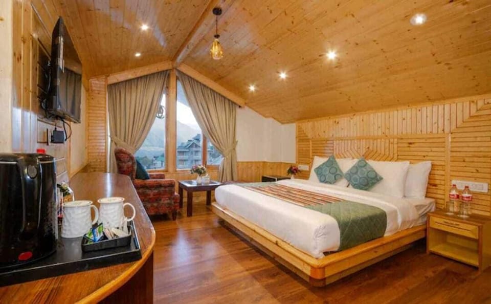 Luxury Room | Free WiFi