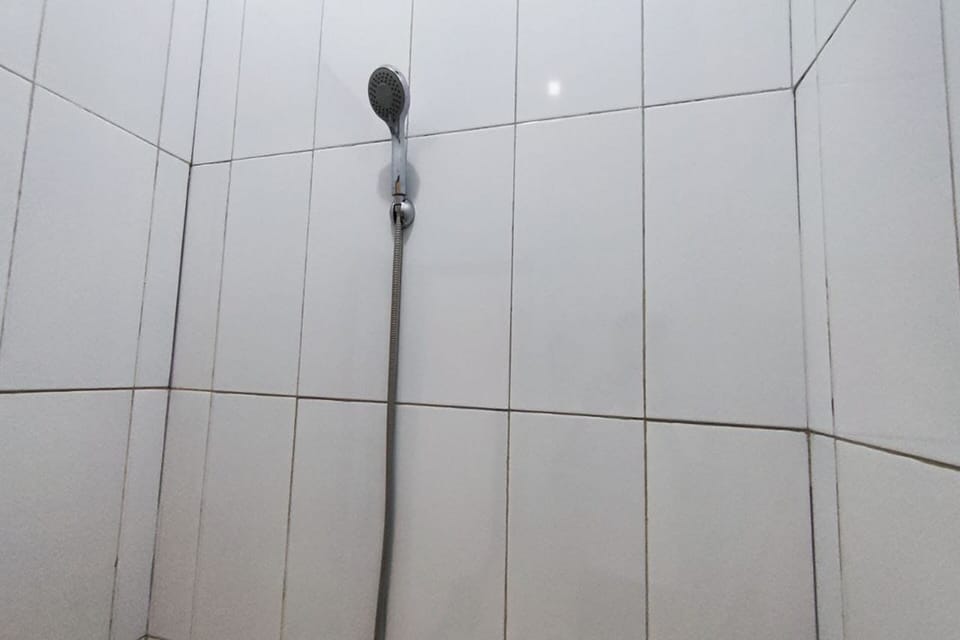 Double Room | Bathroom | Shower, towels, soap
