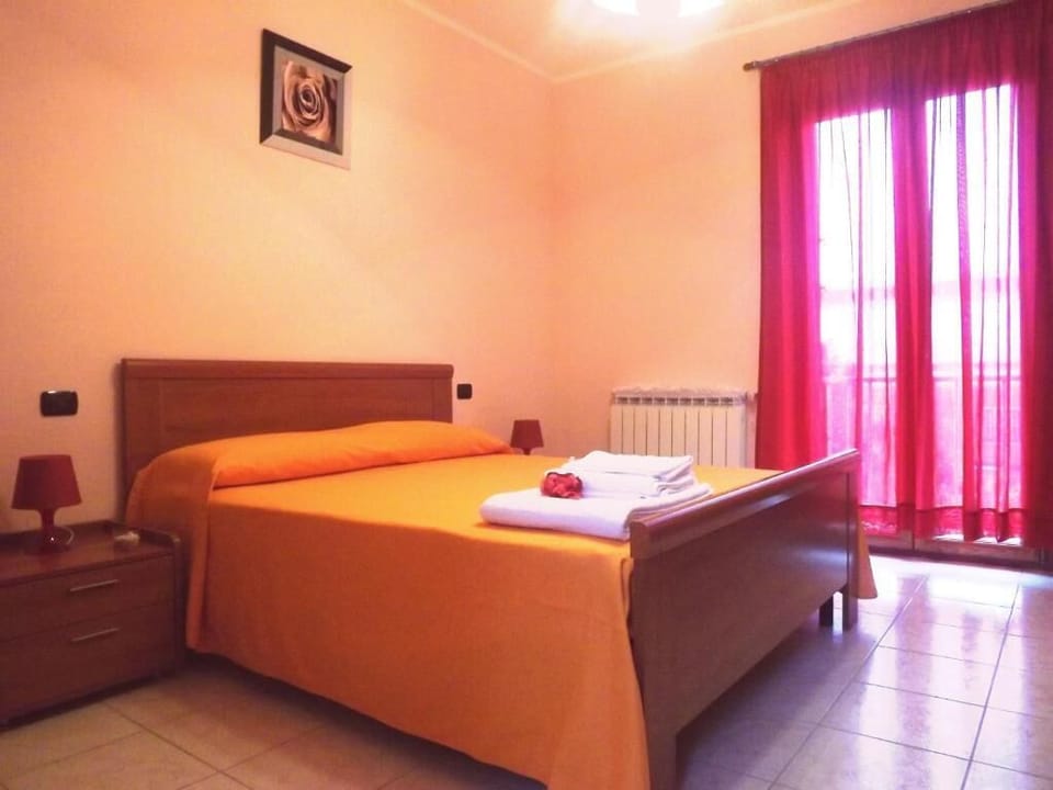 Basic Double Room | Desk, free WiFi