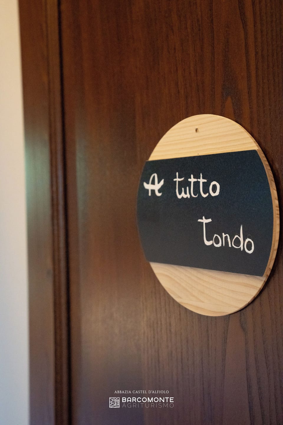 Standard Triple Room, Hill View | Minibar, free cribs/infant beds, free WiFi, bed sheets