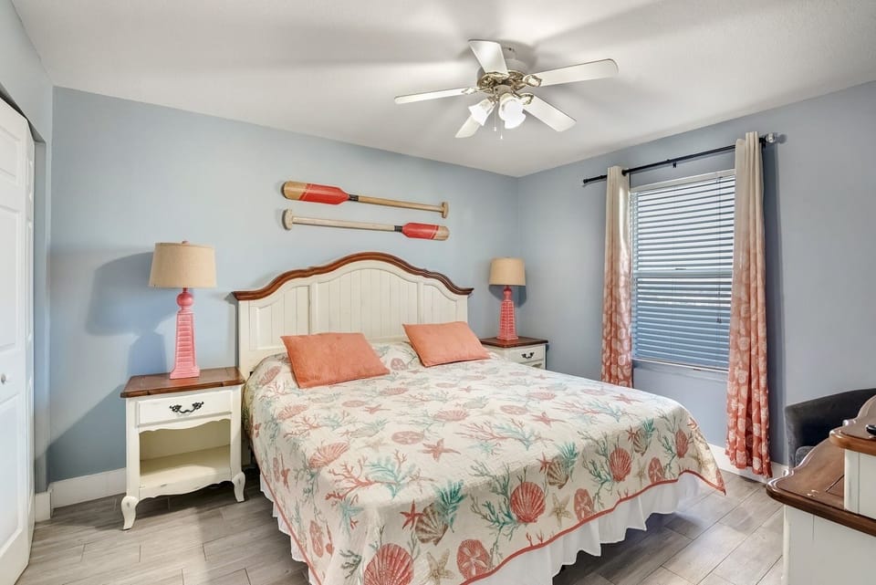 Condo, 1 Bedroom | 1 bedroom, iron/ironing board, WiFi (free)