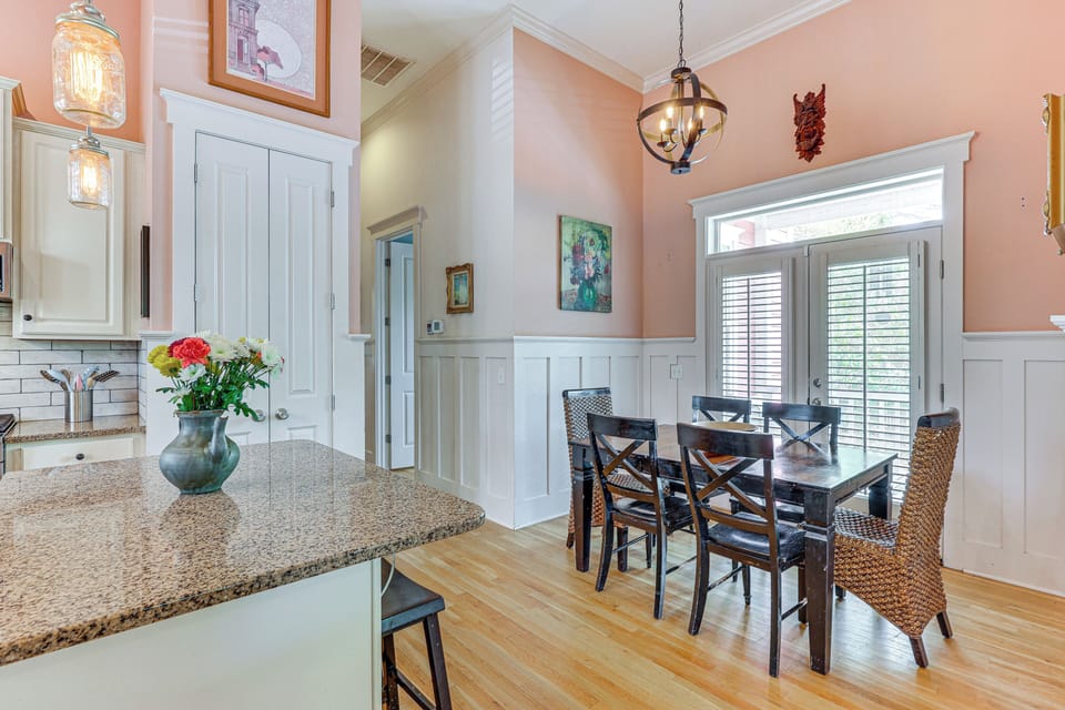 Cottage (2 Bedrooms) | Interior