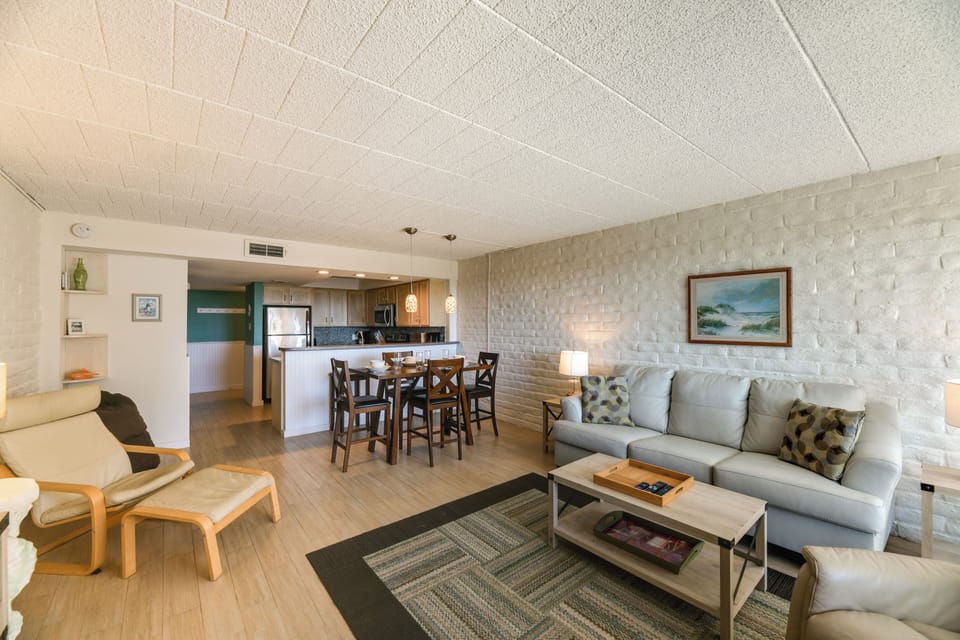Apartment (2 Bedrooms) | Front of property