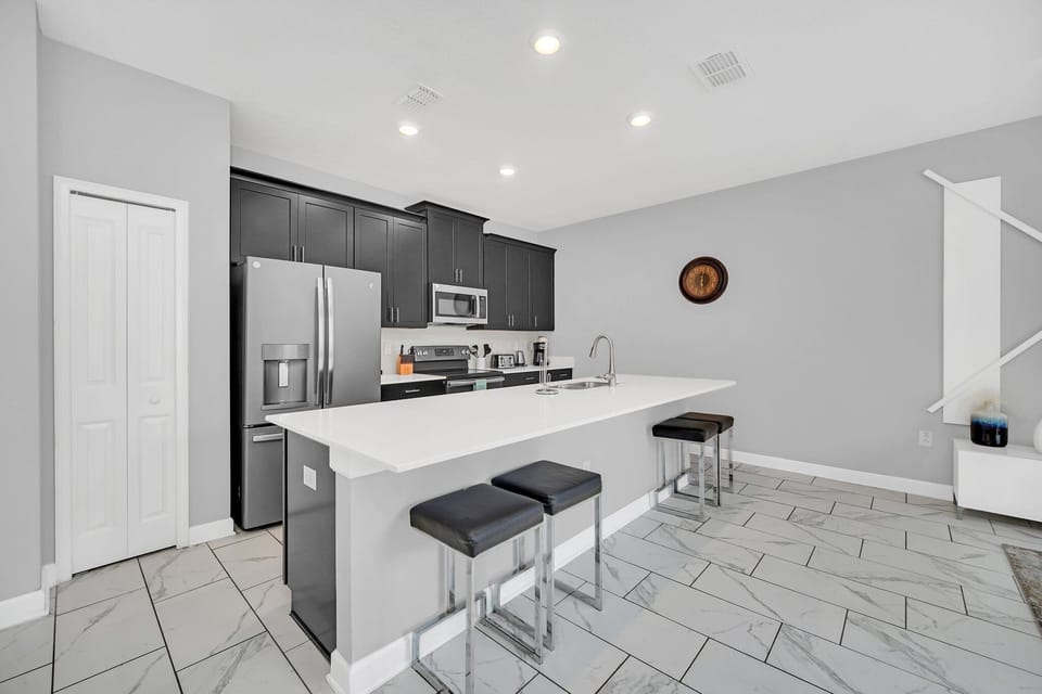 7-web-or-mls-1569-plunker-dr