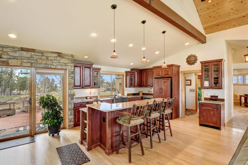 Large kitchen