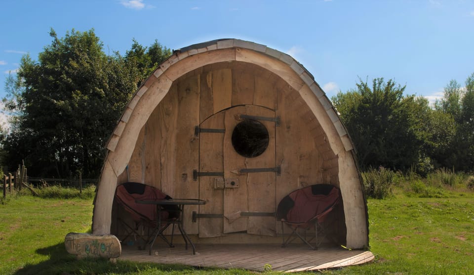 Oak glamping pod
