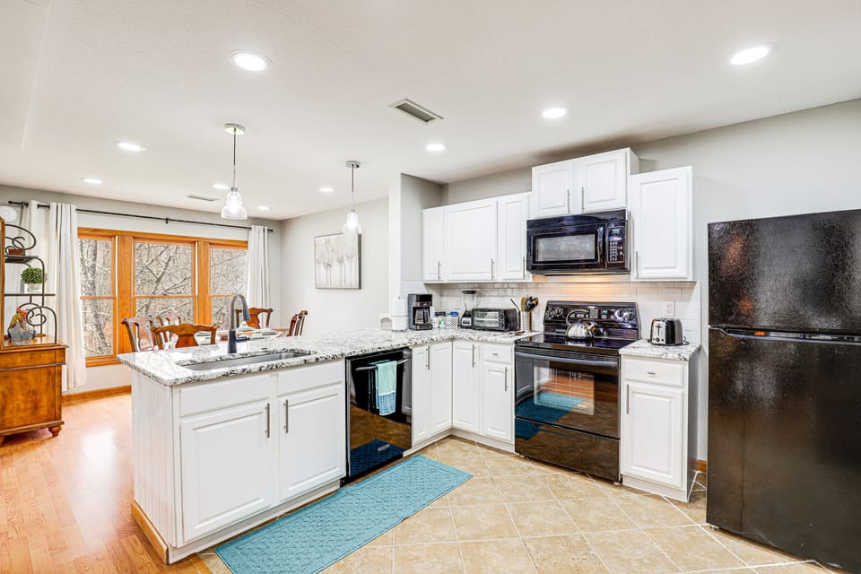Kitchen | Drip Coffee Maker