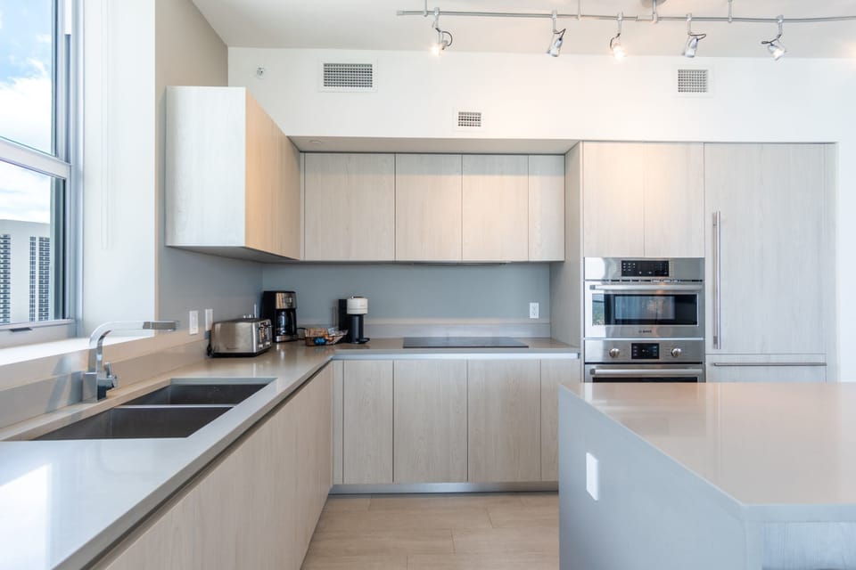 Fully-equipment kitchen
