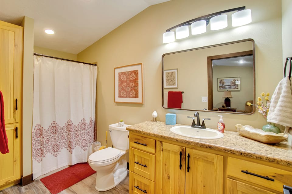 Platte Vacation Rental ~ 3 Mi to Missouri River! Cottage in South Dakota