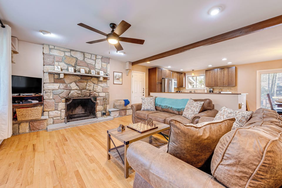 House (3 Bedrooms) | Front of property