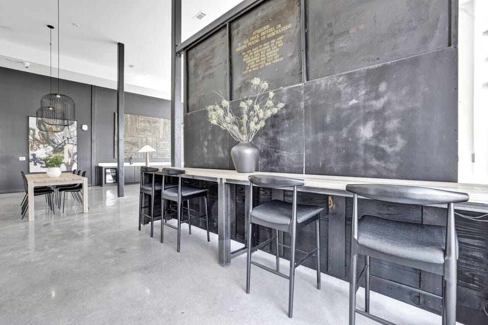 Modern sitting area in Downtown Birmingham, designed for work, relaxation, and inspiration.