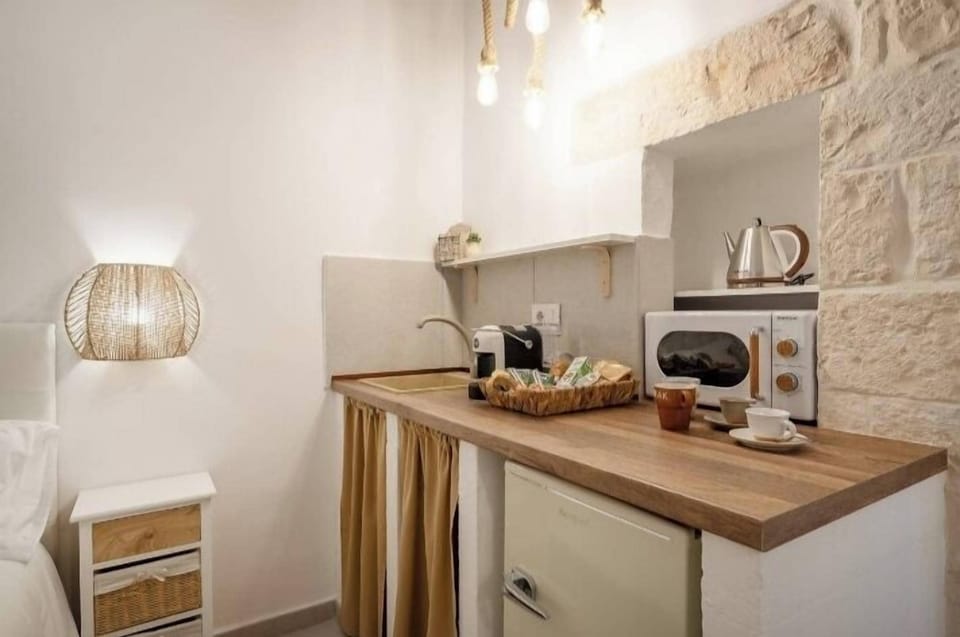 Full-size fridge, microwave, stovetop, espresso maker