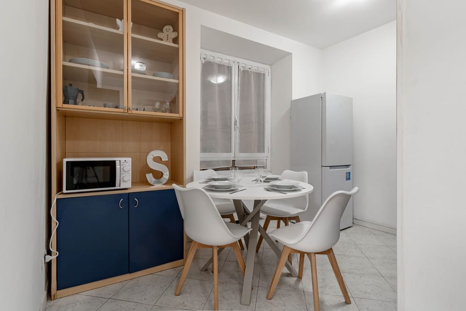 Kitchen (2)