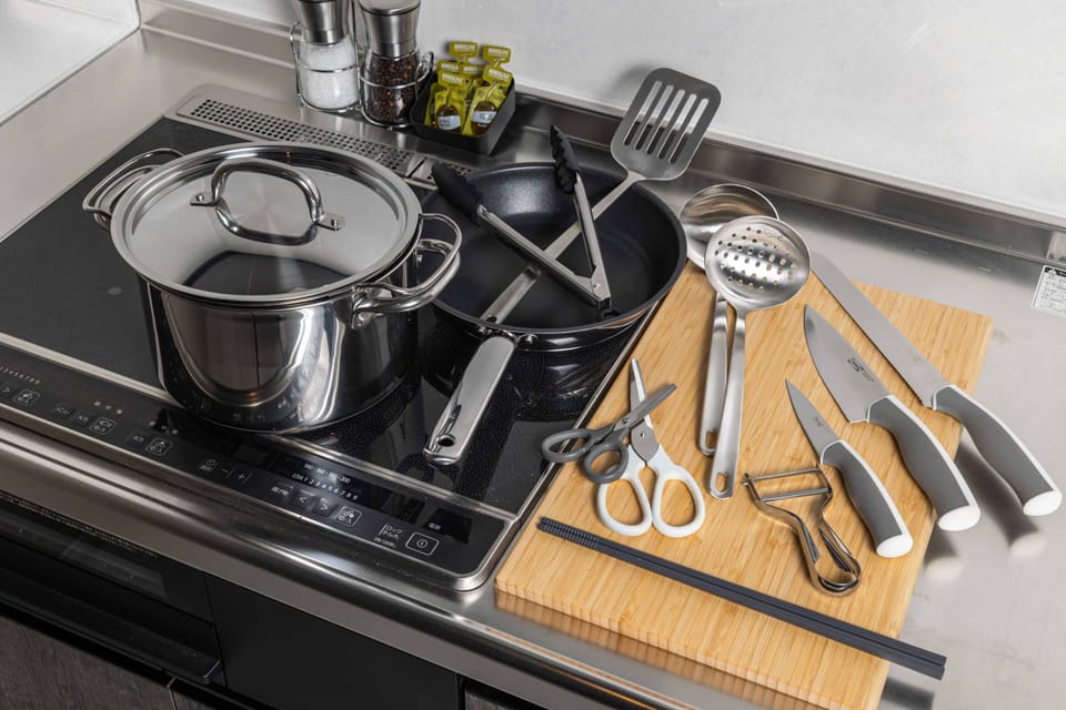 Design House | Private kitchen | Full-size fridge, microwave, stovetop, electric kettle