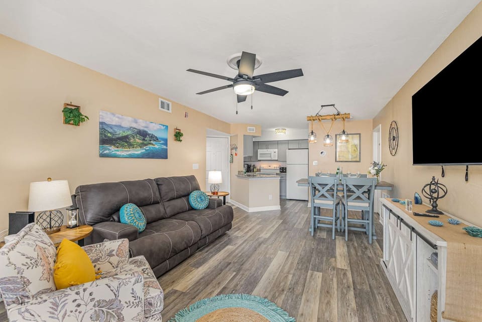 Spacious reclining couch and extra captain's chairs