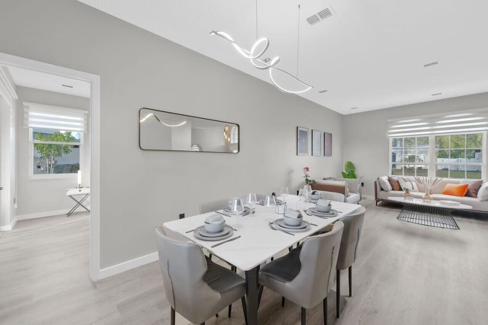 DINING AREA #Quiet #renovated #Stylish #Disney #Parks #kingdom #springs #poolhouse #Vacation #Rental #waterpark #Kissimmee #Orlando #universal #citywalk #legoland #shortstay #longstay #bbq #grill #privatepool