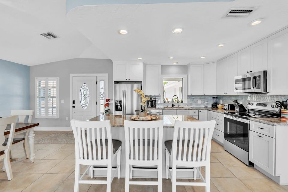 House, 3 Bedrooms | Private kitchen | Coffee/tea maker, fridge, toaster