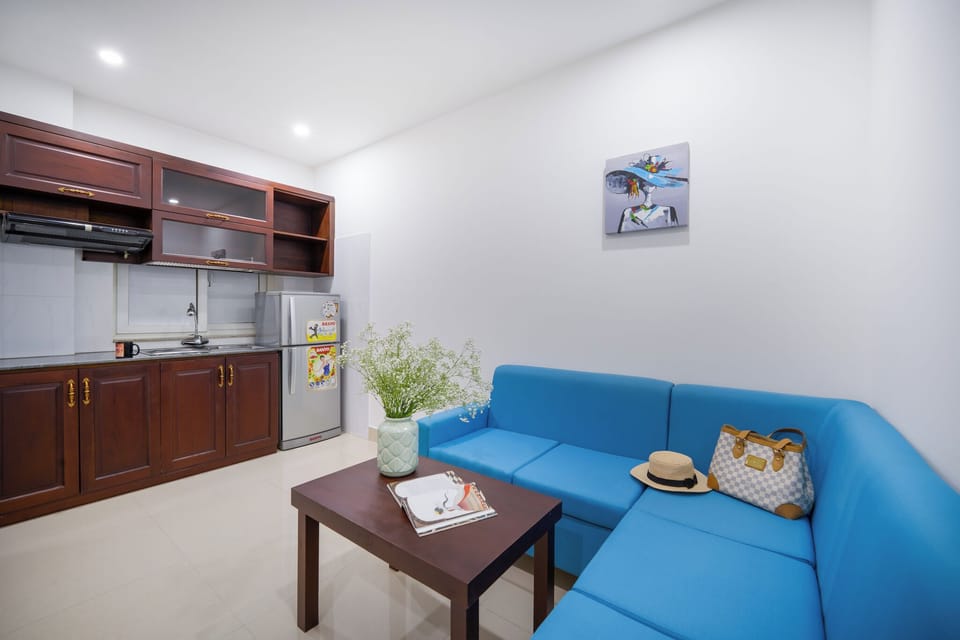 Minibar, desk, laptop workspace, soundproofing
