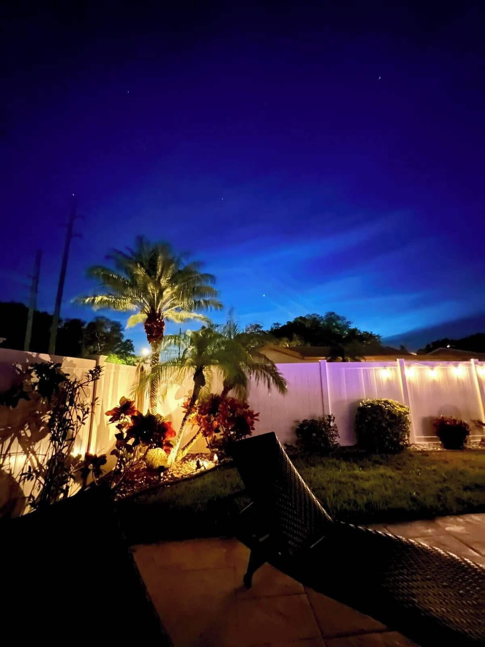 Settle into poolside lounge chairs and enjoy the peaceful hum of the night. Perfect for stargazing or unwinding with a drink in hand.