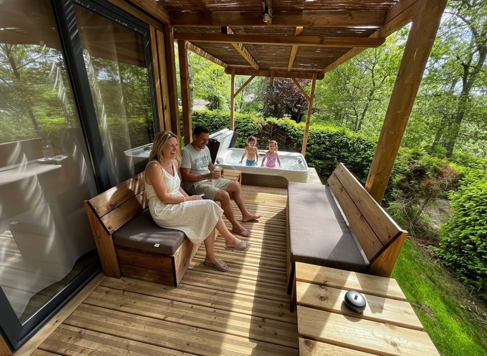 Grande Terrasse couverte vue sur la nature