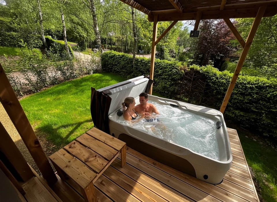 Spa privatif chauffé à 38°C sans vis à vis