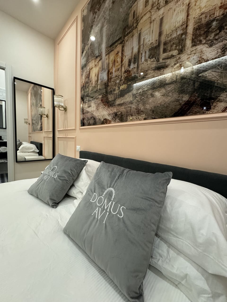 Classic Room | Free WiFi