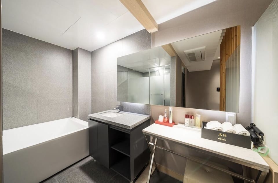 Royal Suite(No Parking) | Bathroom