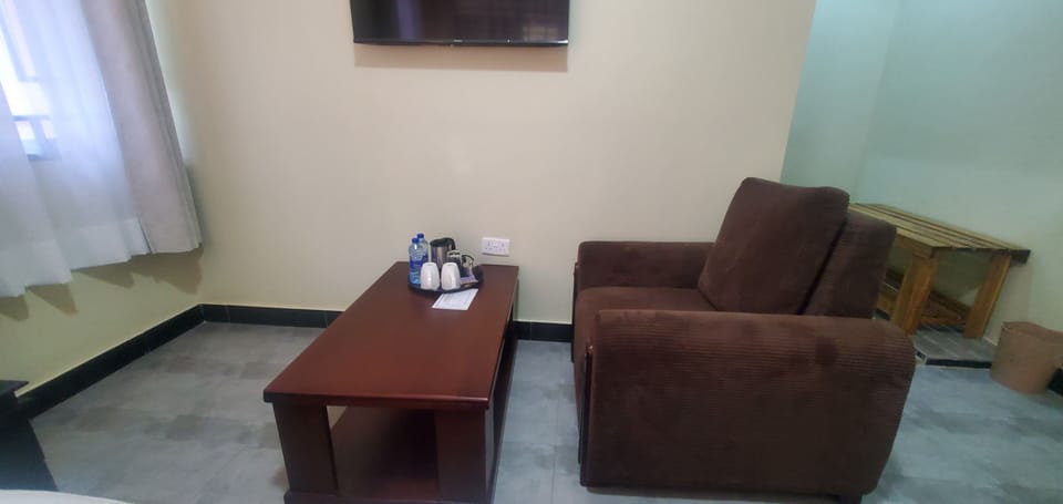 Superior Double Room, Garden View | In-room safe, individually furnished, desk, laptop workspace