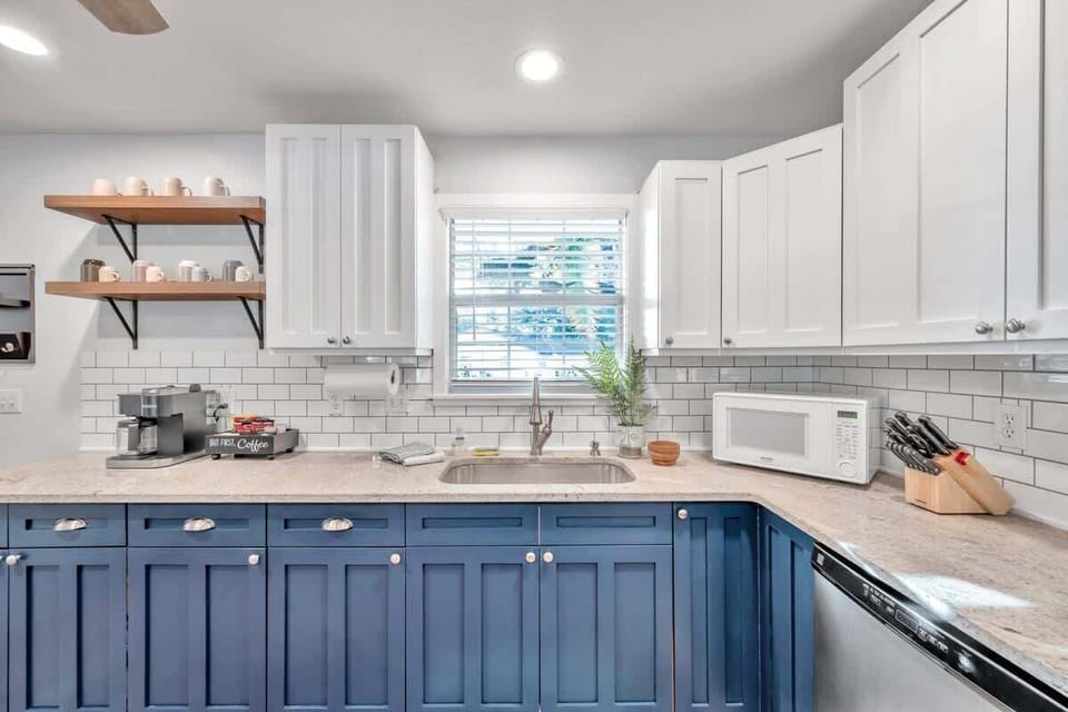 Fully equipped kitchen to cook any meal!