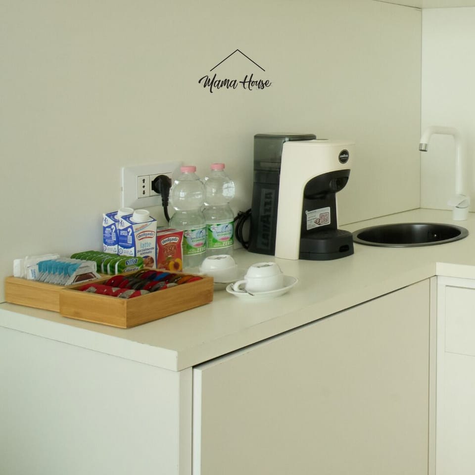 Standard House, Non Smoking | Private kitchen | Shared fridge, microwave