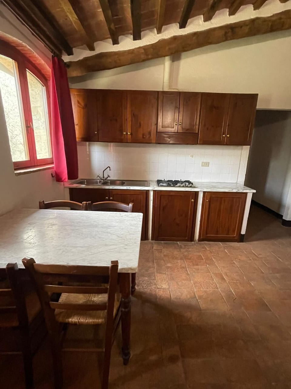 Classic Apartment | Private kitchen | Full-size fridge, stovetop, espresso maker, electric kettle