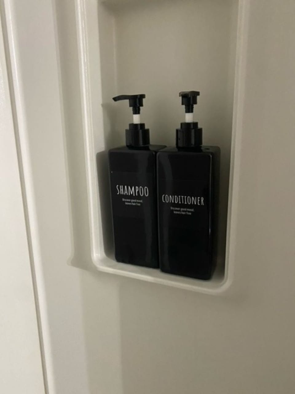 Bathroom amenities