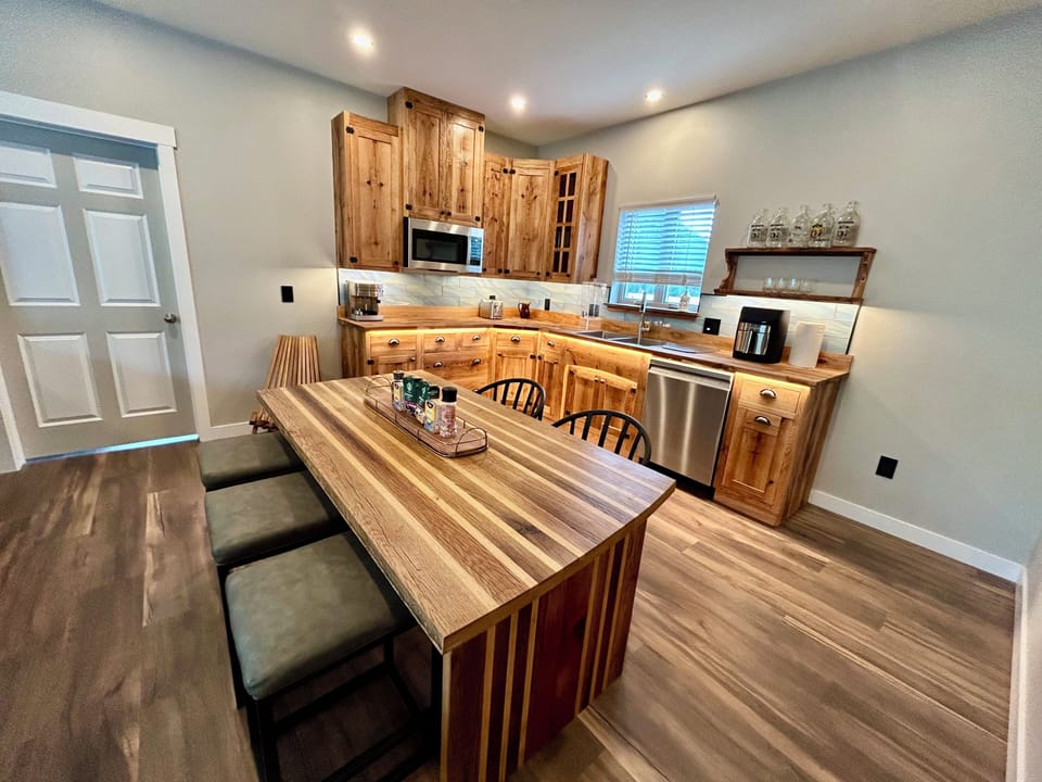 Second floor dining and kitchen area